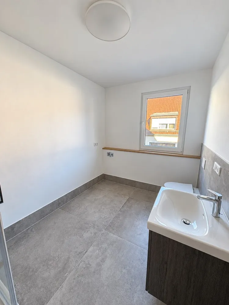 4 Zimmer Wohnung mit 97 m² in Würzburg – Bild 6