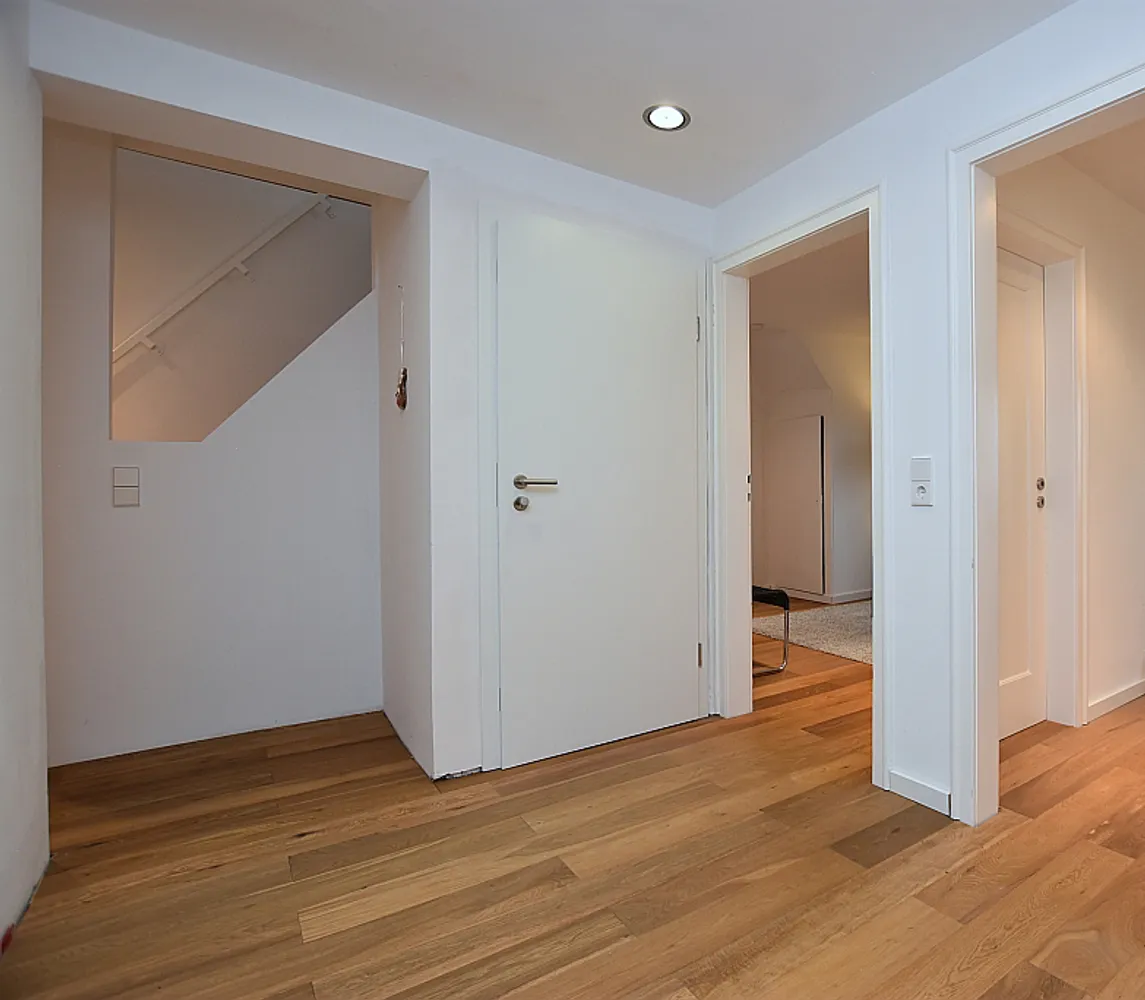 4 Zimmer Wohnung mit 72 m² in Stuttgart – Bild 3