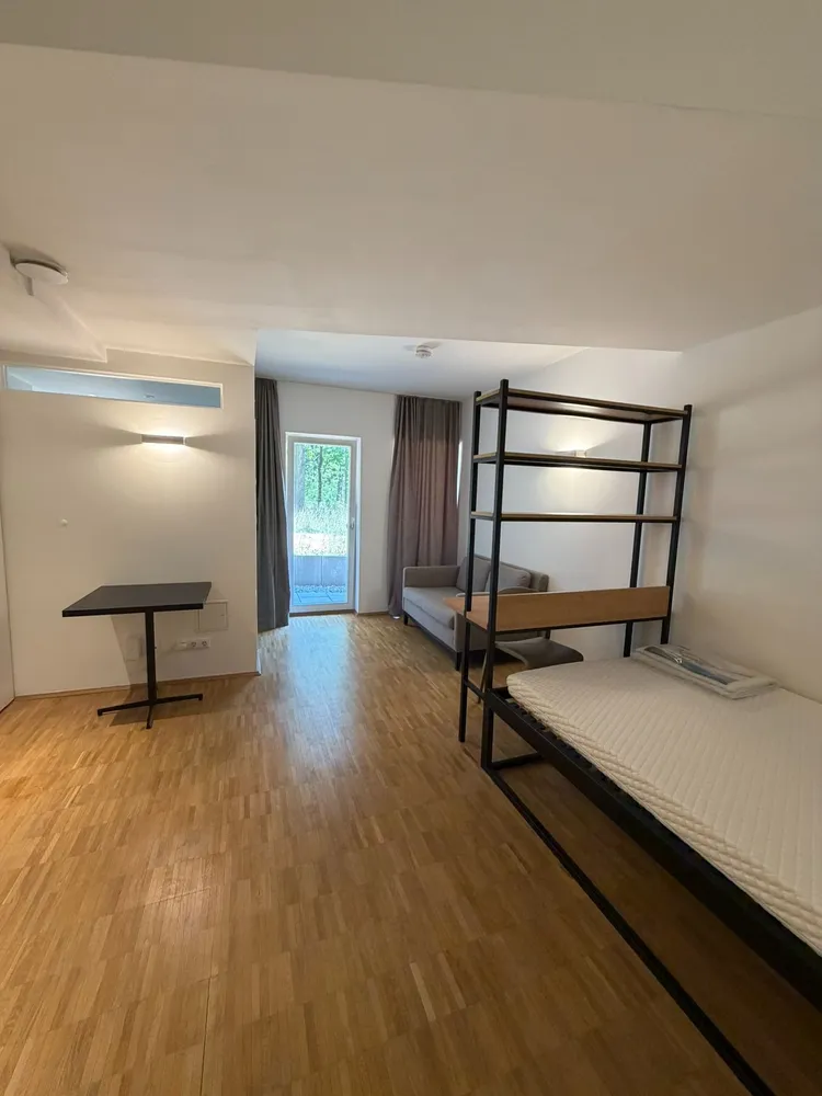 1 room apartment with 25 m² in Erlangen – Photo 4
