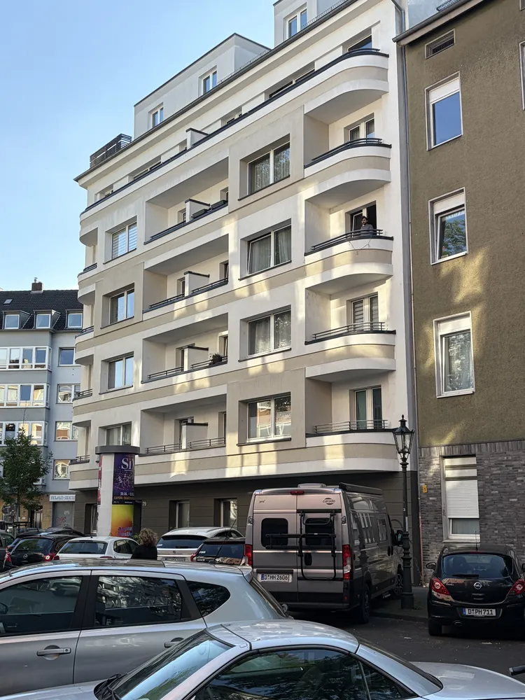 2 Zimmer Wohnung mit 60 m² in Düsseldorf – Bild 2