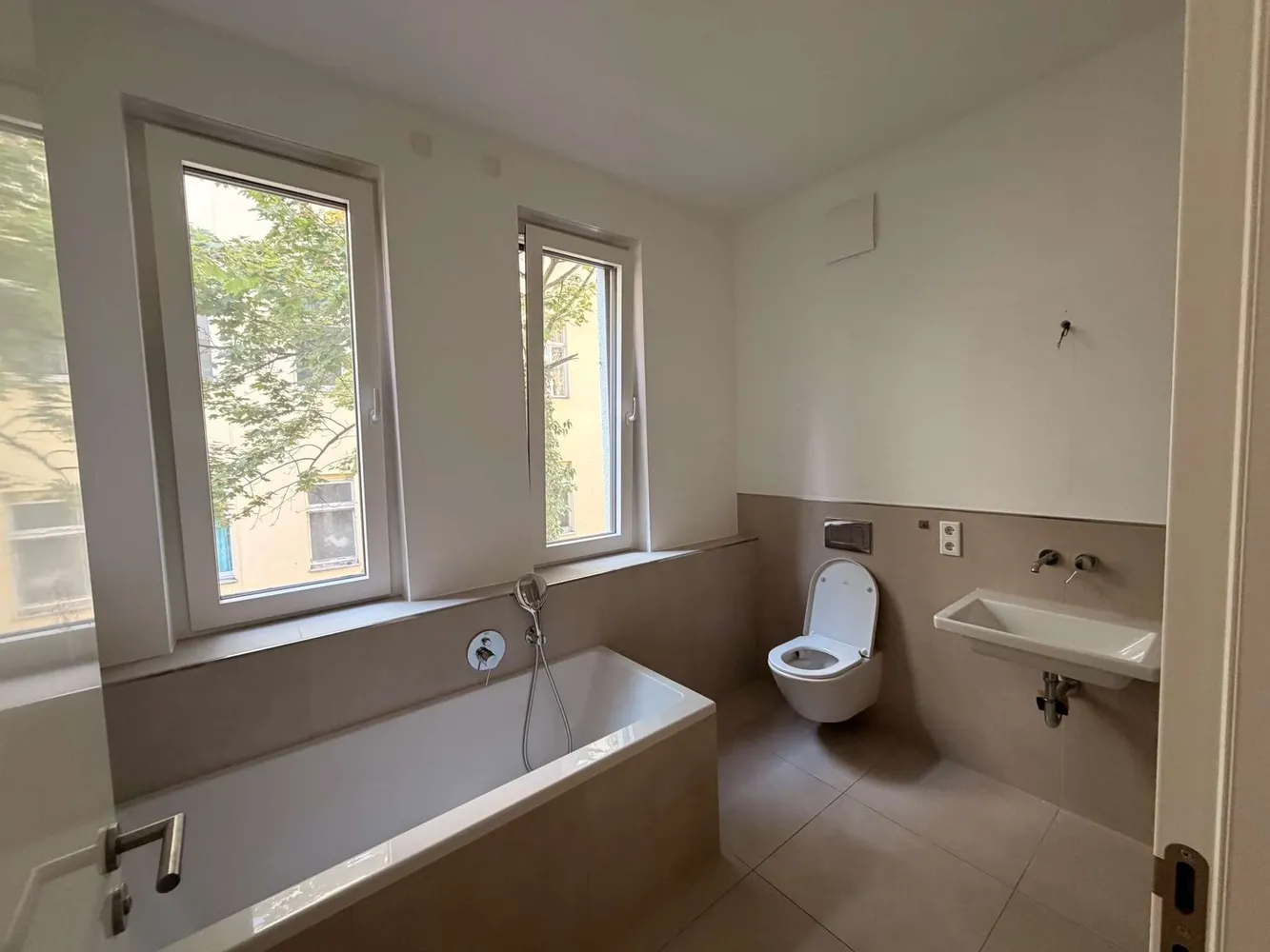 4 Zimmer Wohnung mit 94 m² in Berlin – Bild 4