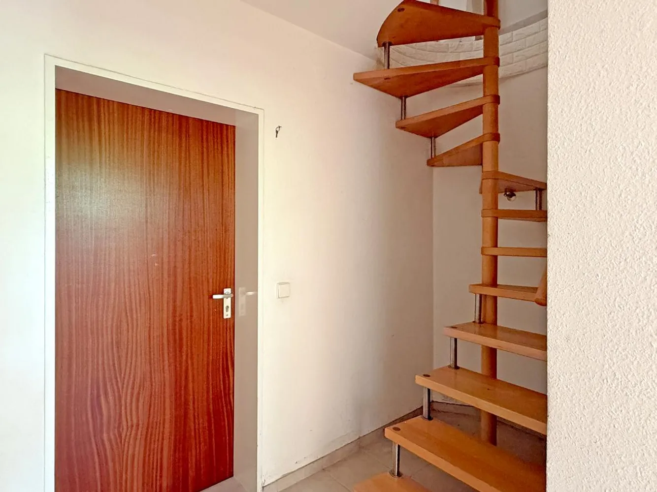 4 Zimmer Wohnung mit 115 m² in Hamburg – Bild 1