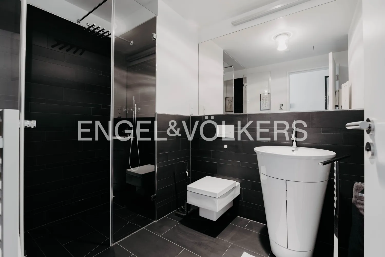 2 Zimmer Wohnung mit 67 m² in Frankfurt am Main – Bild 9