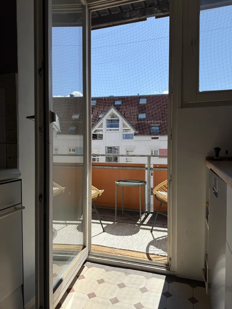 3 room apartment with 82 m² in Stuttgart – Photo 9