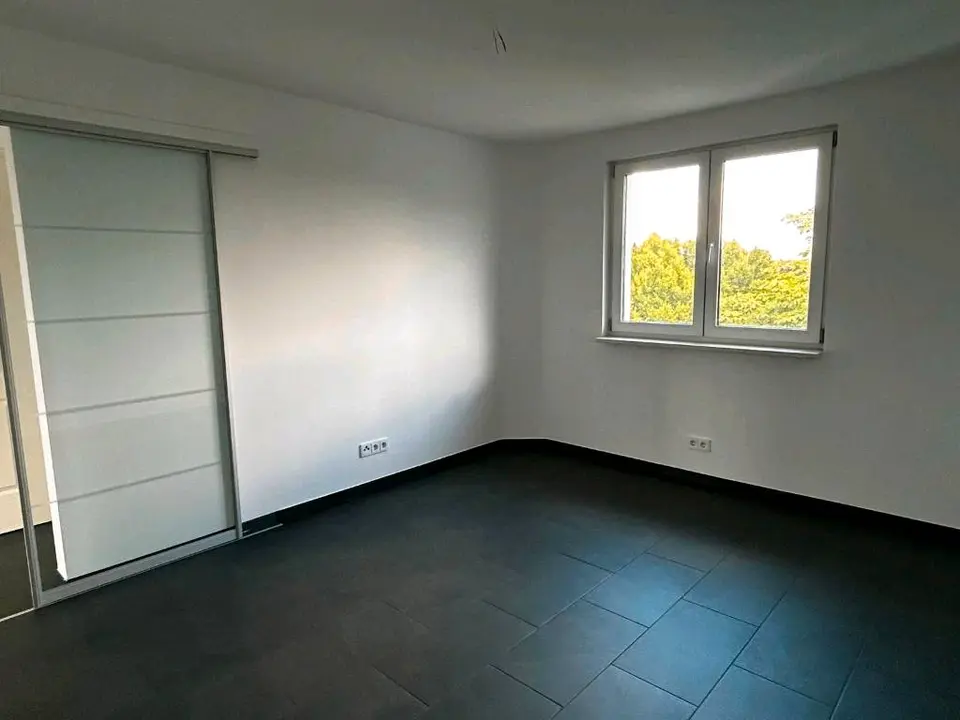 2 Zimmer Wohnung mit 75 m² in Wilhelmshaven – Bild 1