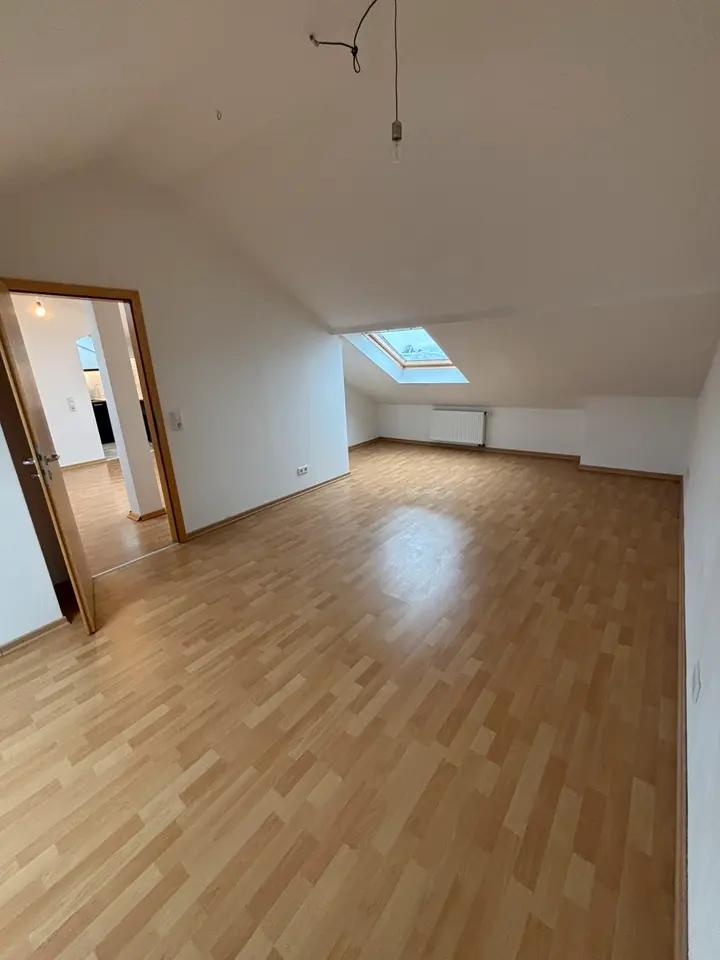 4 Zimmer Wohnung mit 111 m² in Wuppertal – Bild 2