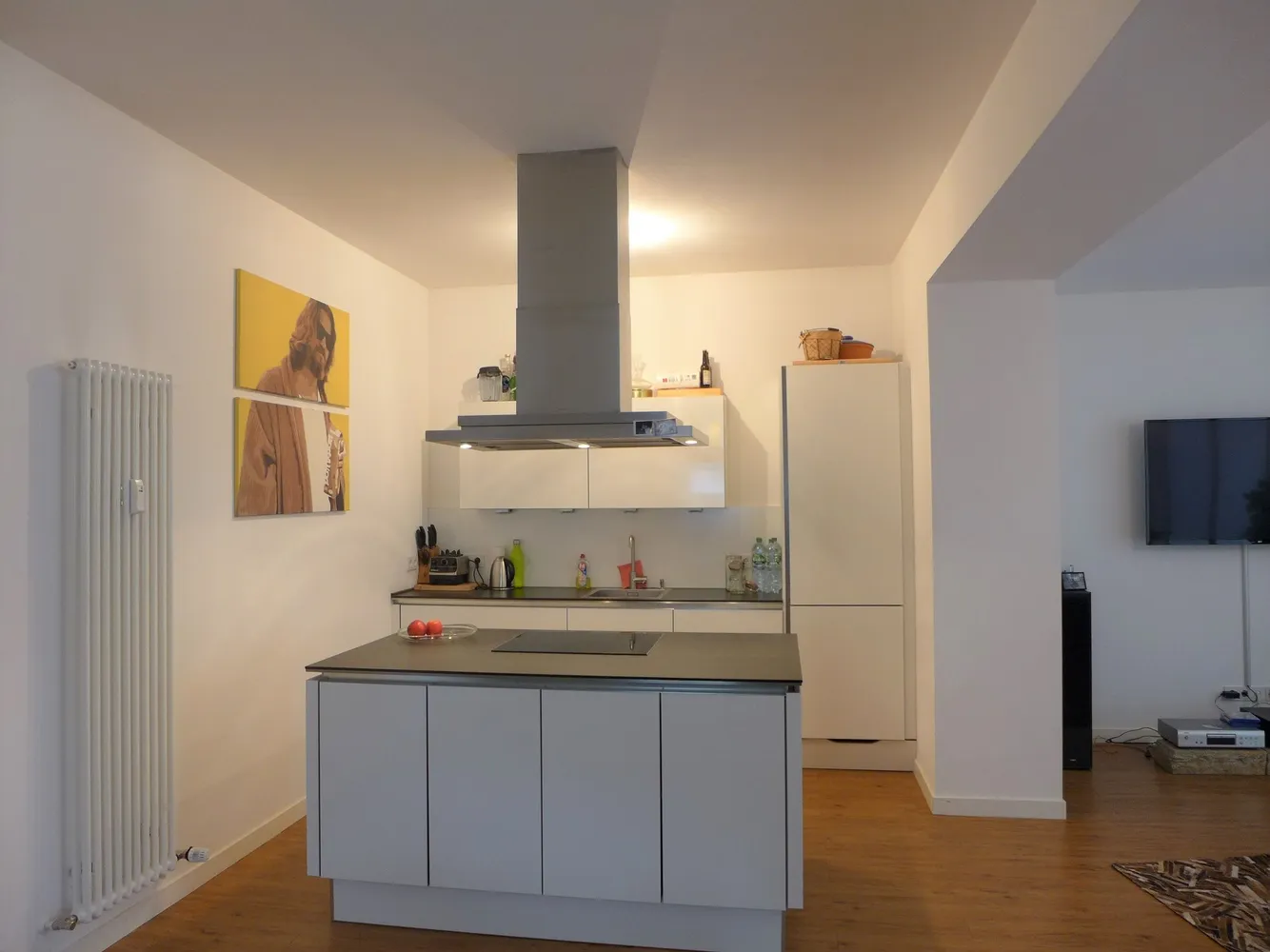 2 Zimmer Wohnung mit 91 m² in Frankfurt am Main – Bild 2