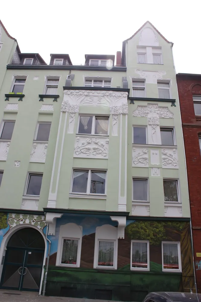 5 Zimmer Wohnung mit 112 m² in Hannover – Bild 2