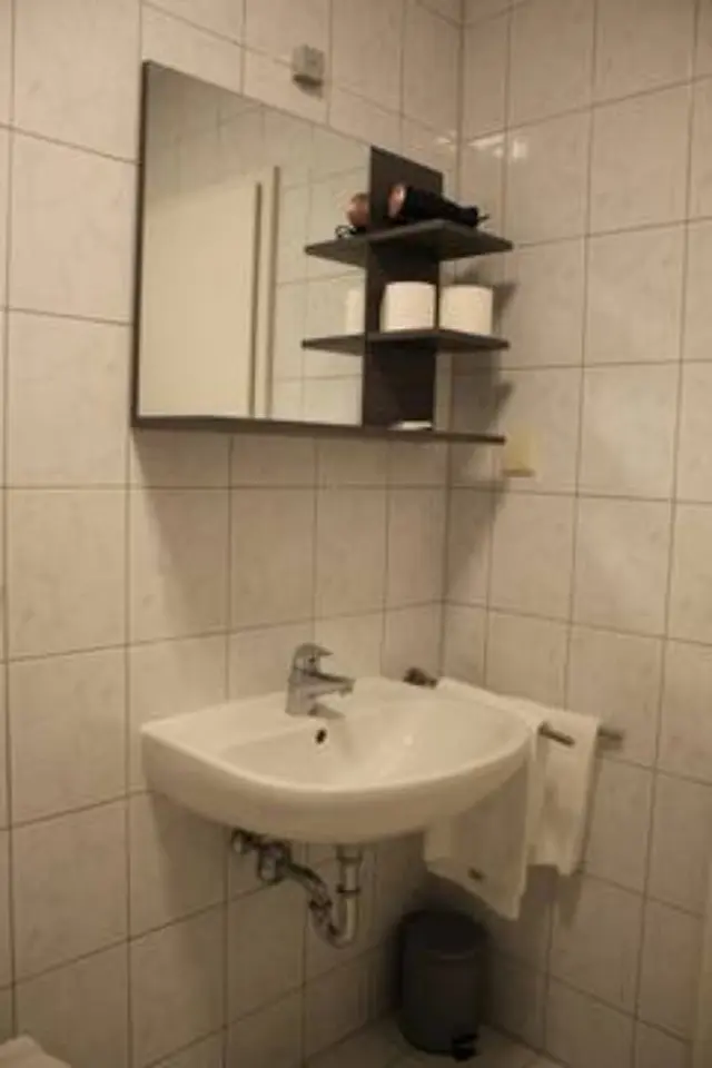 WG-Zimmer mit 55 m² in Regensburg – Bild 9