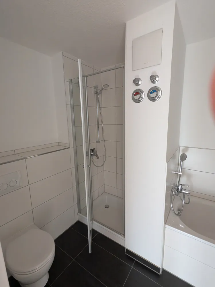4 Zimmer Wohnung mit 98 m² in Frankfurt am Main – Bild 9