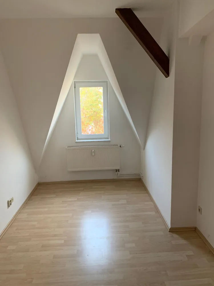 3 Zimmer Wohnung mit 101 m² in Cottbus – Bild 1