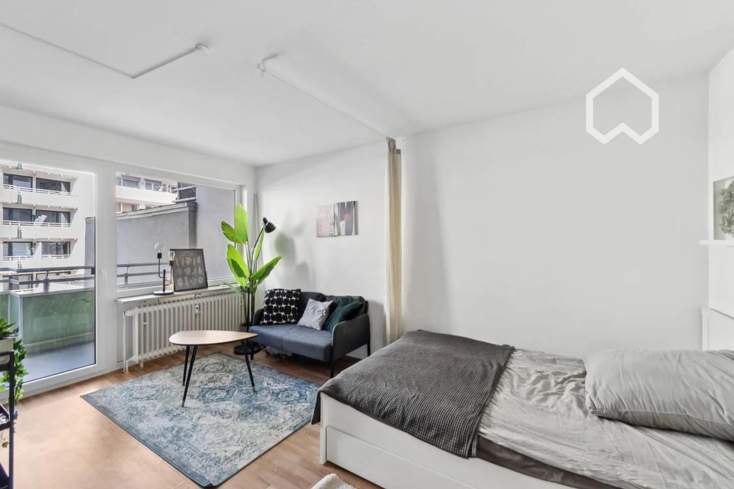 1 Zimmer Wohnung mit 32 m² in Düsseldorf – Bild 2