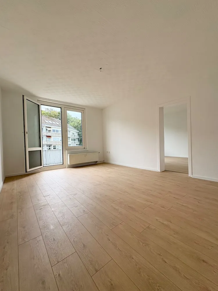 5 Zimmer Wohnung mit 100 m² in Wuppertal – Bild 1