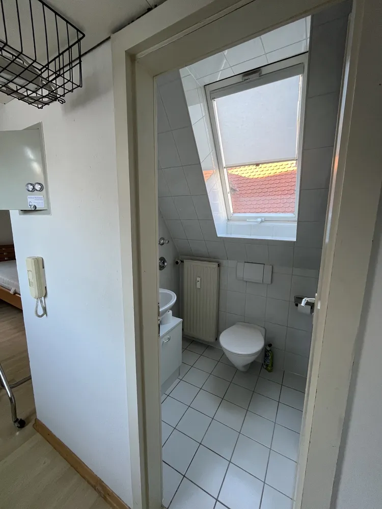 1 room apartment with 17 m² in Augsburg – Photo 11