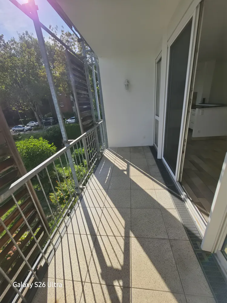 2 Zimmer Wohnung mit 73 m² in Oberhausen – Bild 2