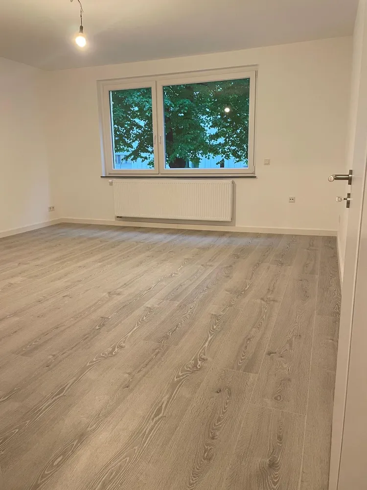 2 Zimmer Wohnung mit 60 m² in Köln – Bild 4