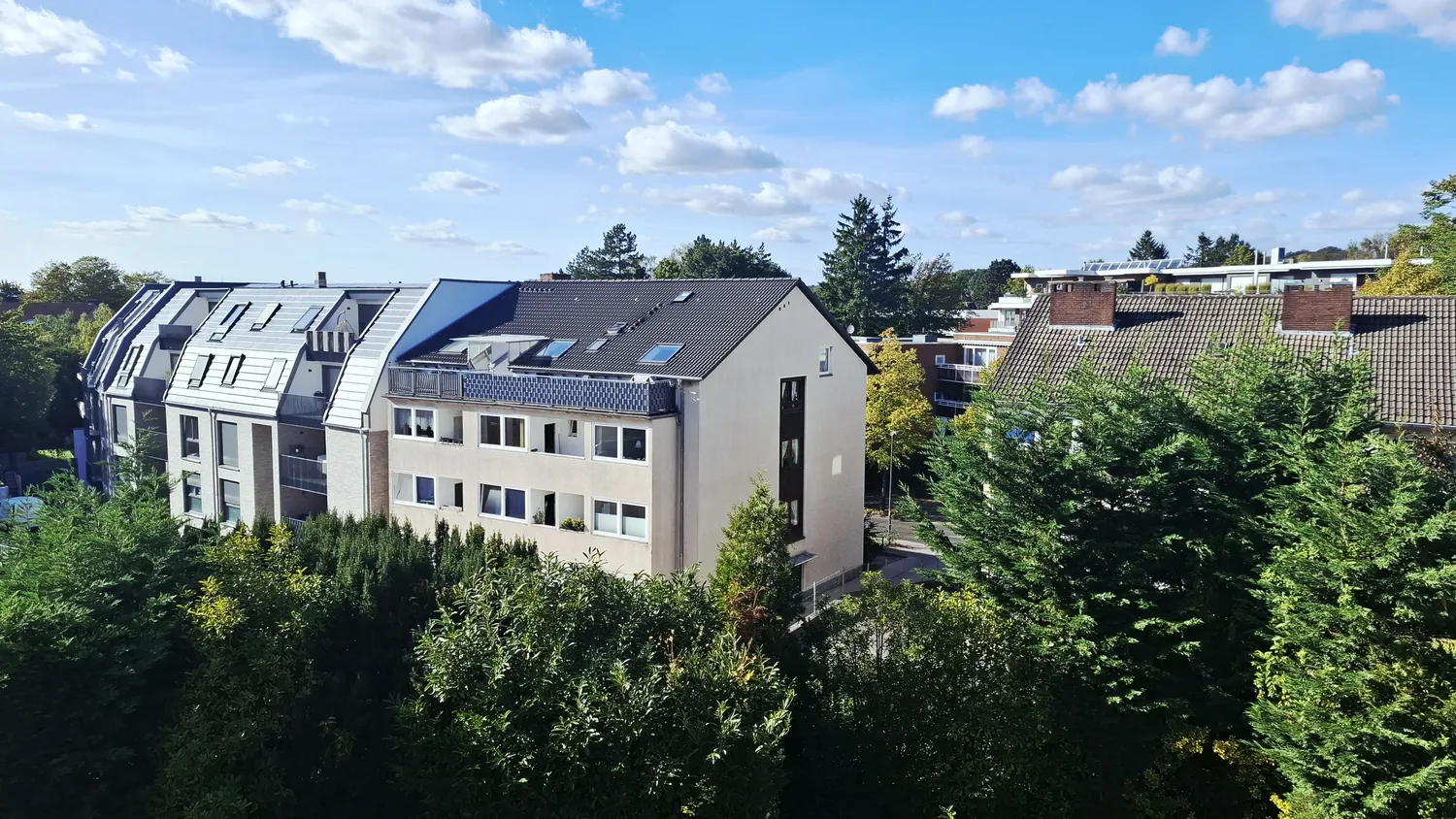 2 room apartment with 60 m² in Düsseldorf – Photo 1