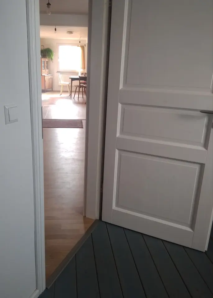 5 Zimmer Wohnung mit 130 m² in Metzingen – Bild 8