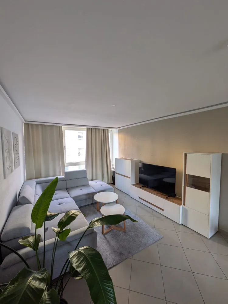 3 Zimmer Wohnung mit 74 m² in Düsseldorf – Bild 1