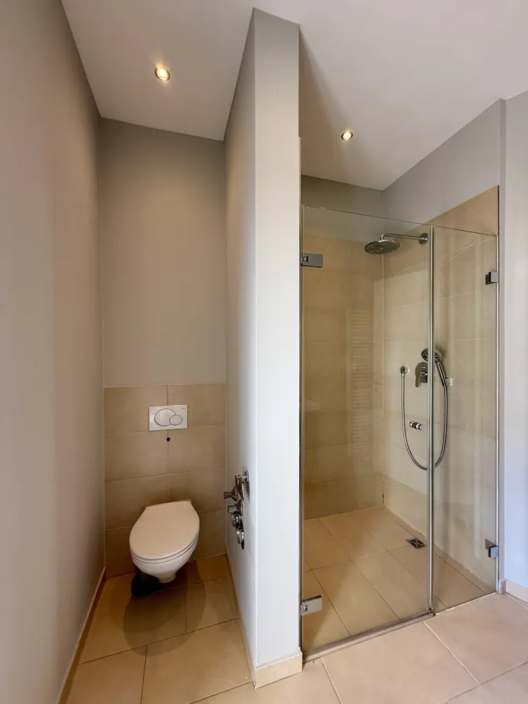 1 room apartment with 43 m² in Frankfurt am Main – Photo 7