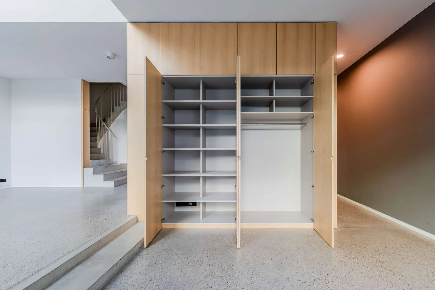 4 Zimmer Wohnung mit 150 m² in Berlin – Bild 3