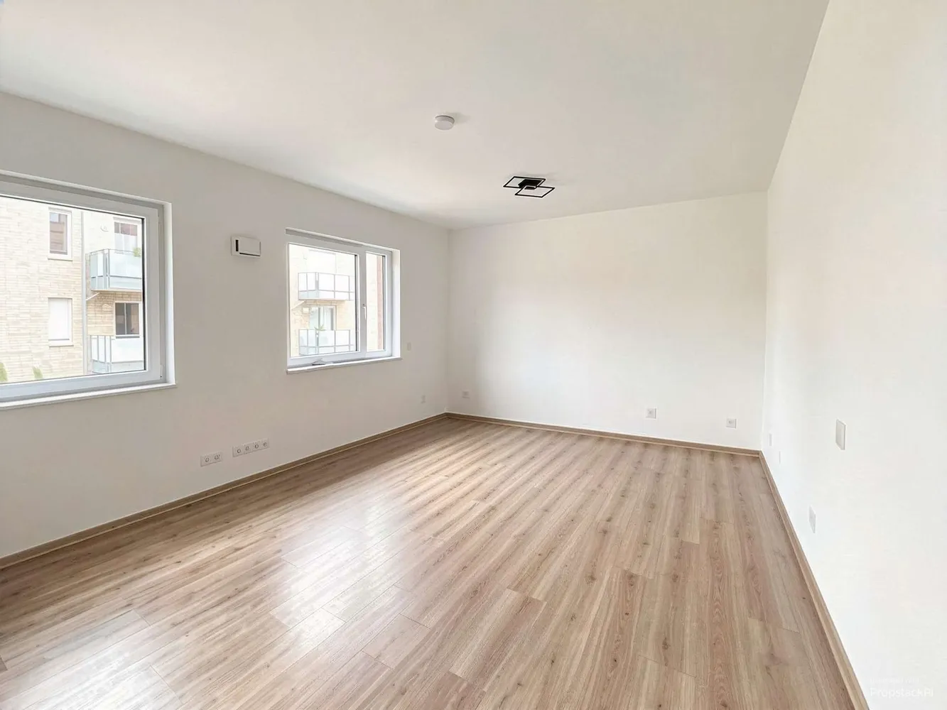 2 Zimmer Wohnung mit 70 m² in Oberhausen – Bild 2