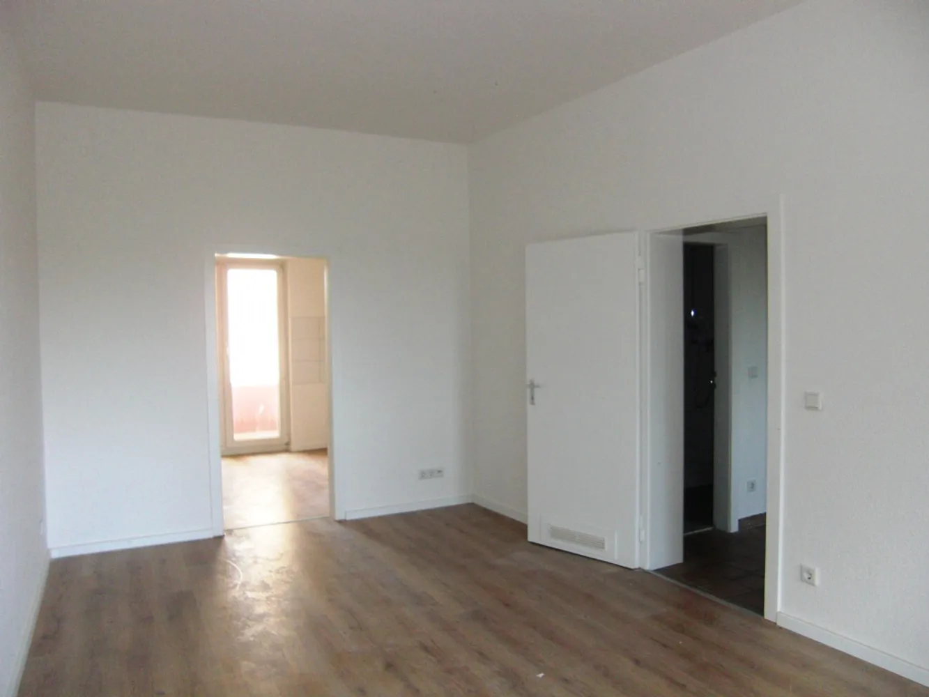 2 room apartment with 52 m² in Duisburg – Photo 10