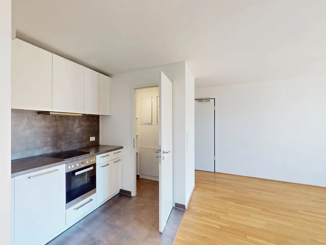 3 Zimmer Wohnung mit 84 m² in Frankfurt am Main – Bild 6