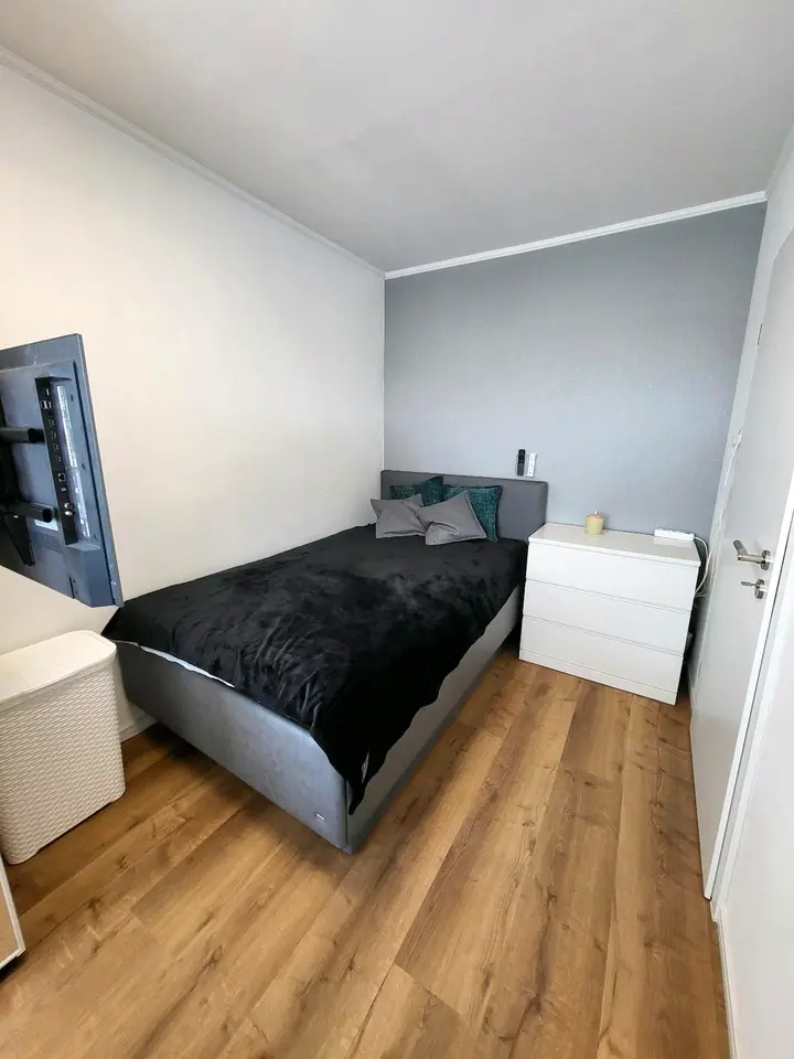 WG-Zimmer mit 66 m² in Frankfurt am Main – Bild 9