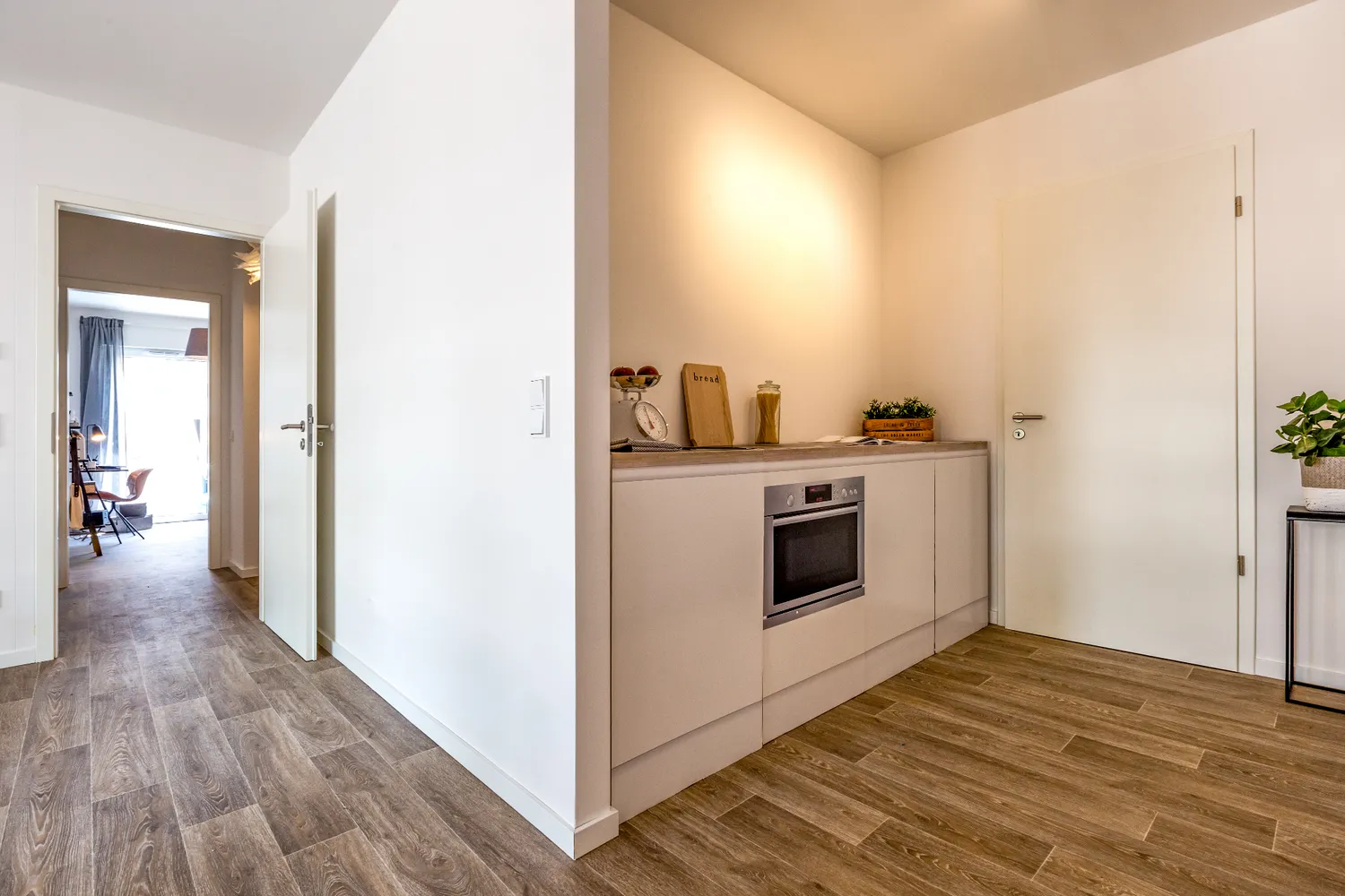 4 room apartment with 83 m² in Berlin – Photo 6