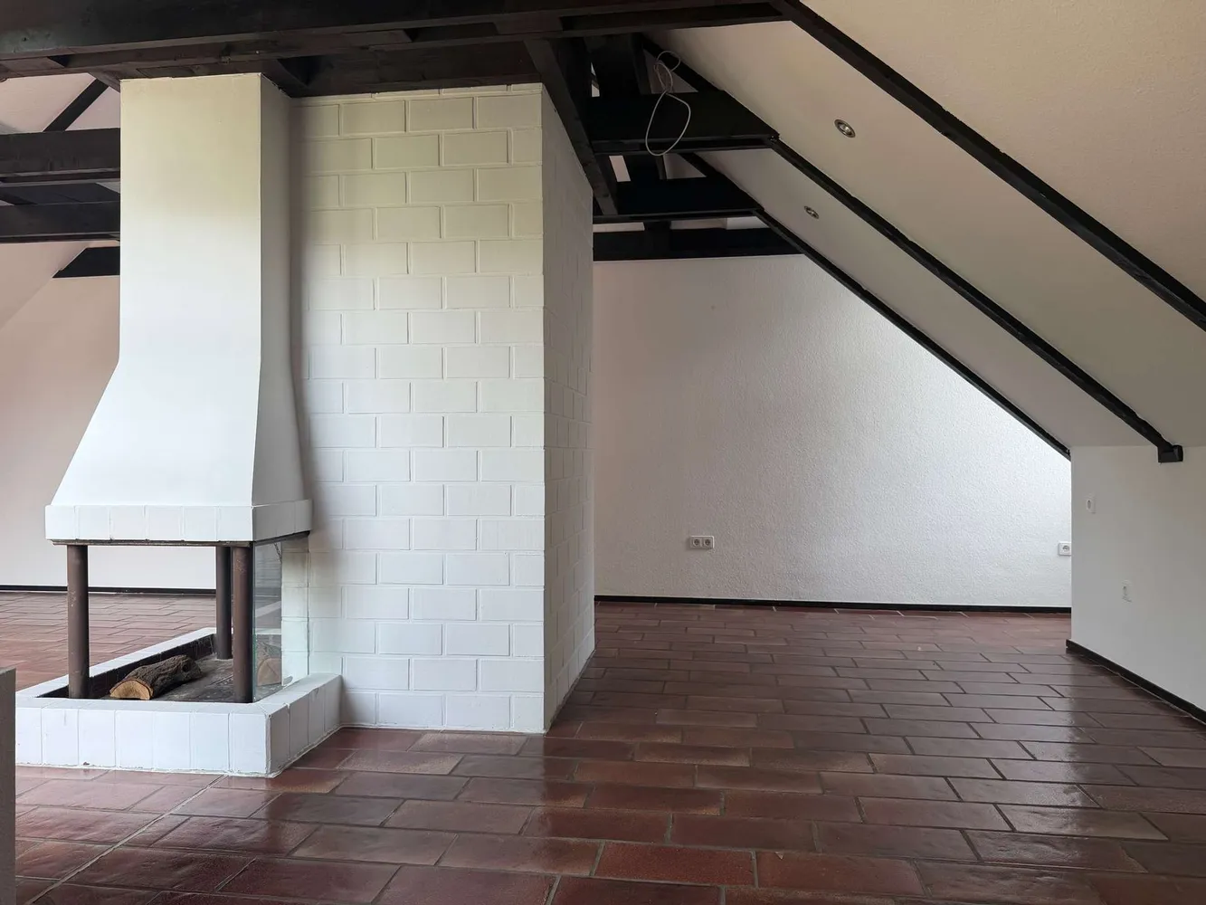 2 Zimmer Wohnung mit 93 m² in Dortmund – Bild 2