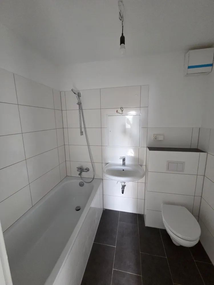 3 Zimmer Wohnung mit 60 m² in Schwerin – Bild 12