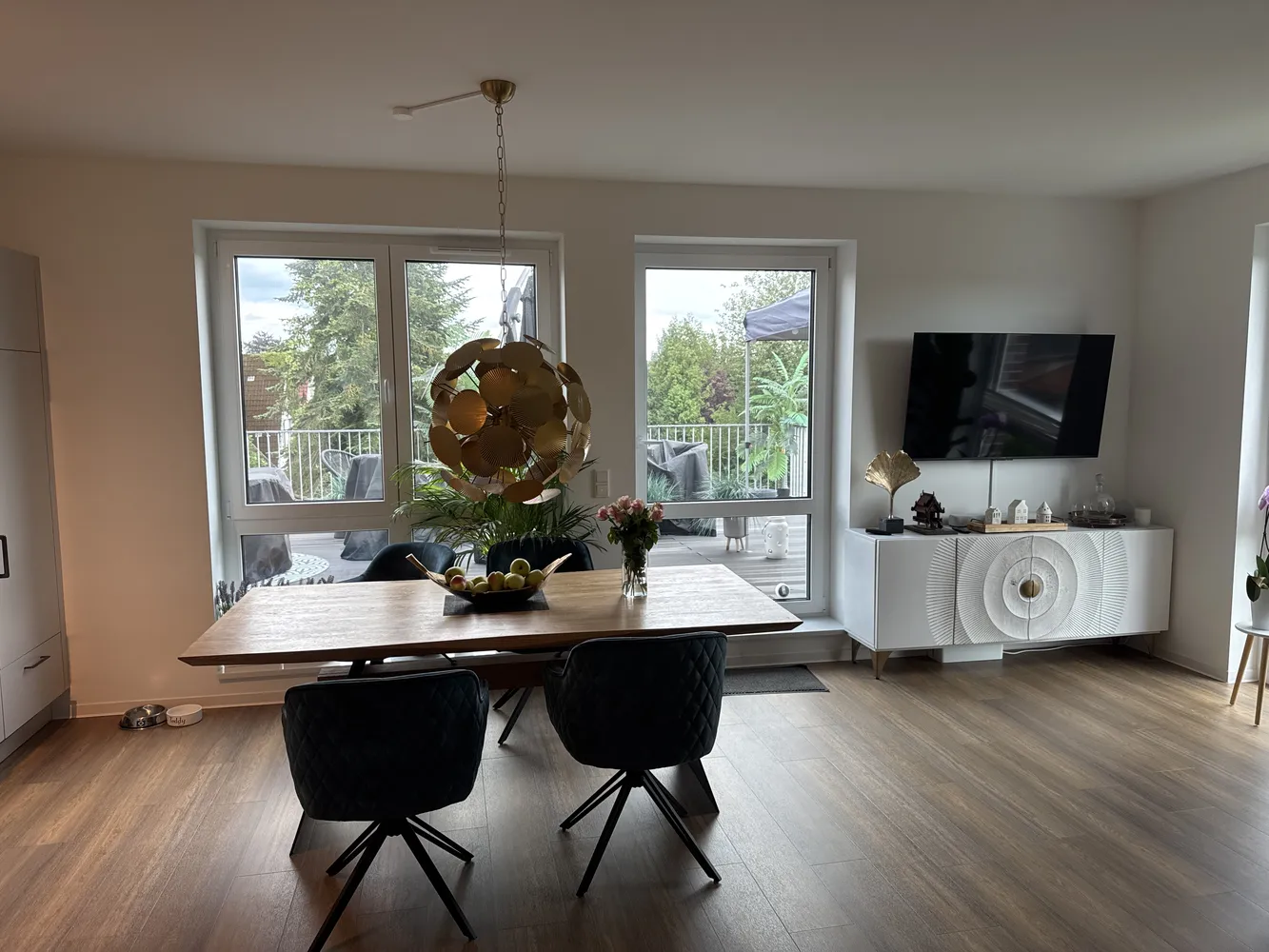 5 Zimmer Wohnung mit 125 m² in Pinneberg – Bild 2