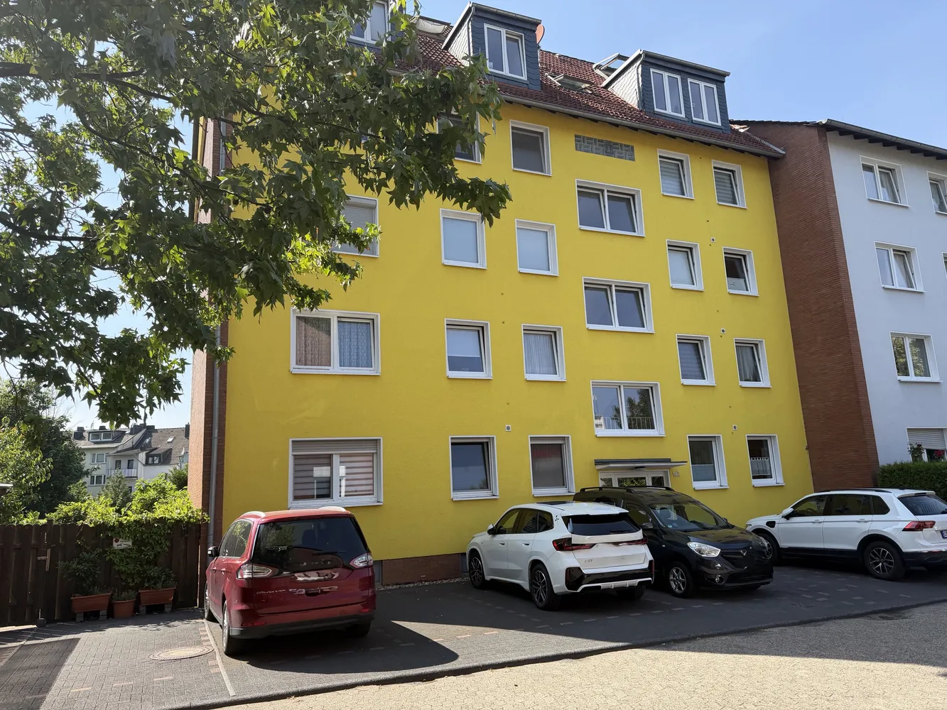 3 Zimmer Wohnung mit 93 m² in Leverkusen – Bild 1