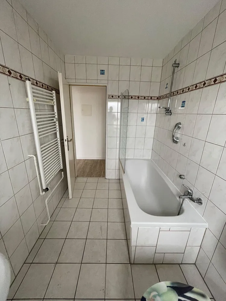 3 Zimmer Wohnung mit 75 m² in Delmenhorst – Bild 2