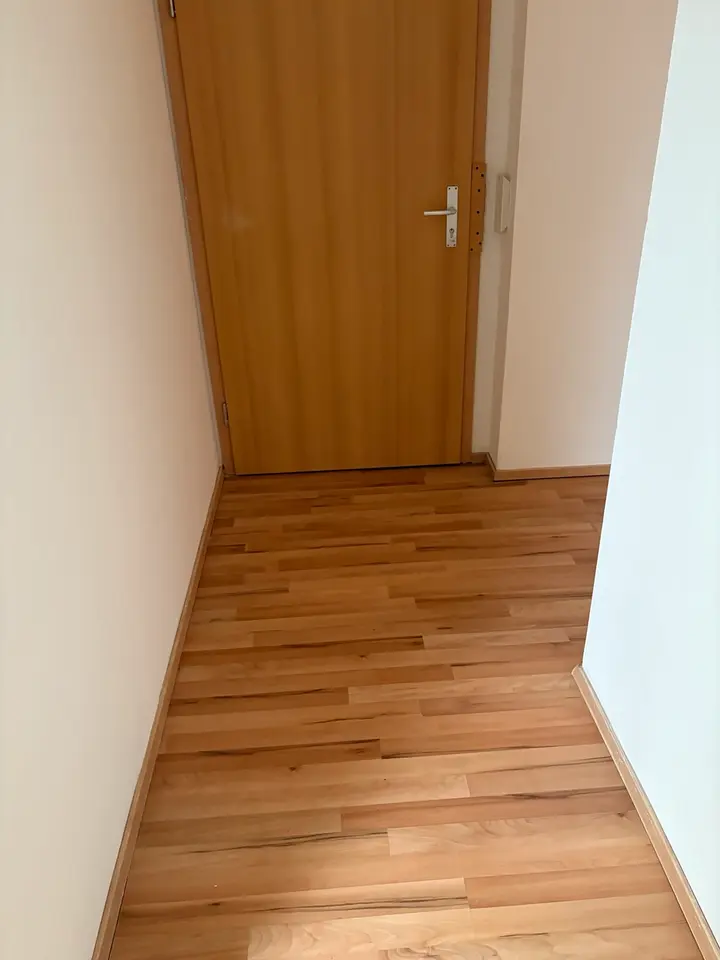 2 Zimmer Wohnung mit 54 m² in Halle (Saale) – Bild 5