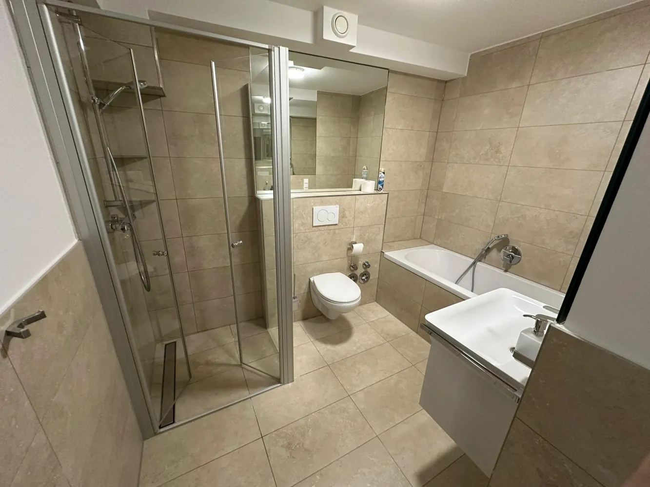 3 Zimmer Wohnung mit 80 m² in Düsseldorf – Bild 9