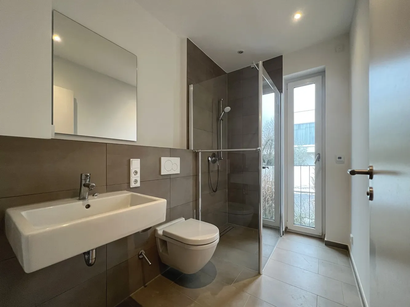 4 Zimmer Wohnung mit 124 m² in Frankfurt am Main – Bild 7