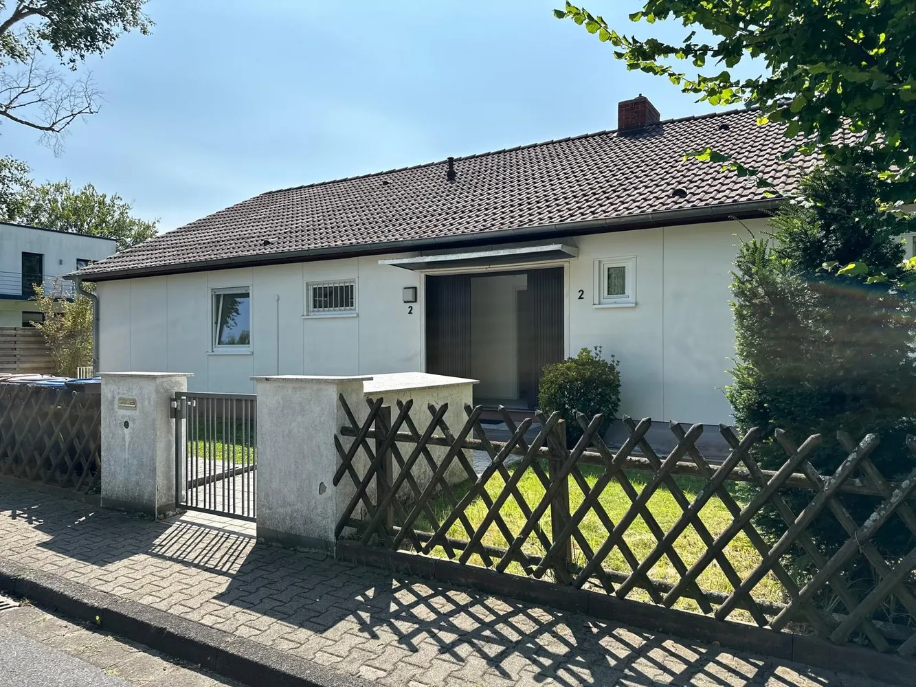 8 Zimmer Haus mit 200 m² in Dreieich – Bild 2