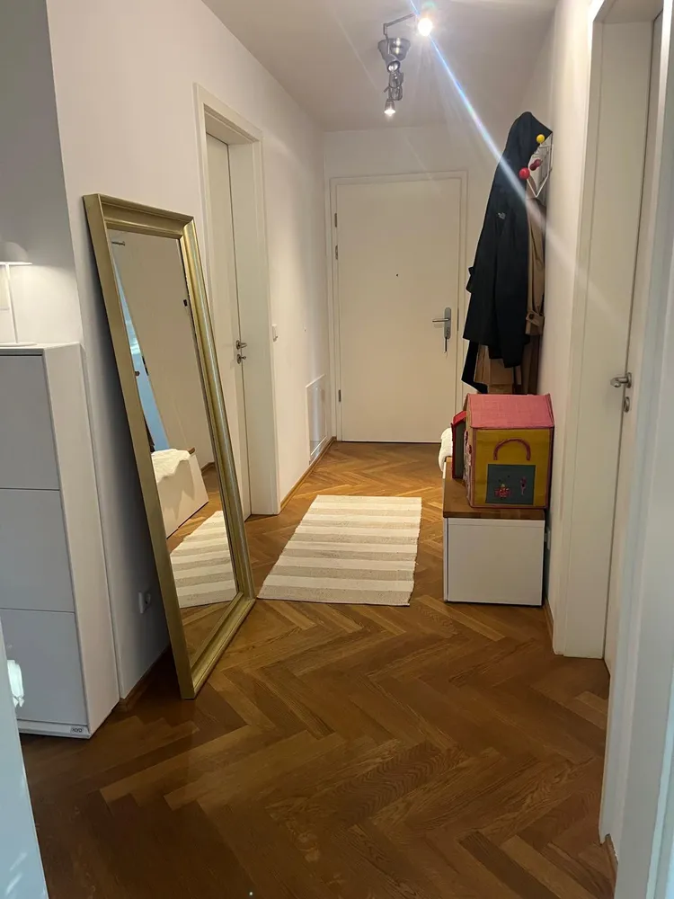 4 Zimmer Wohnung mit 103 m² in Frankfurt am Main – Bild 1