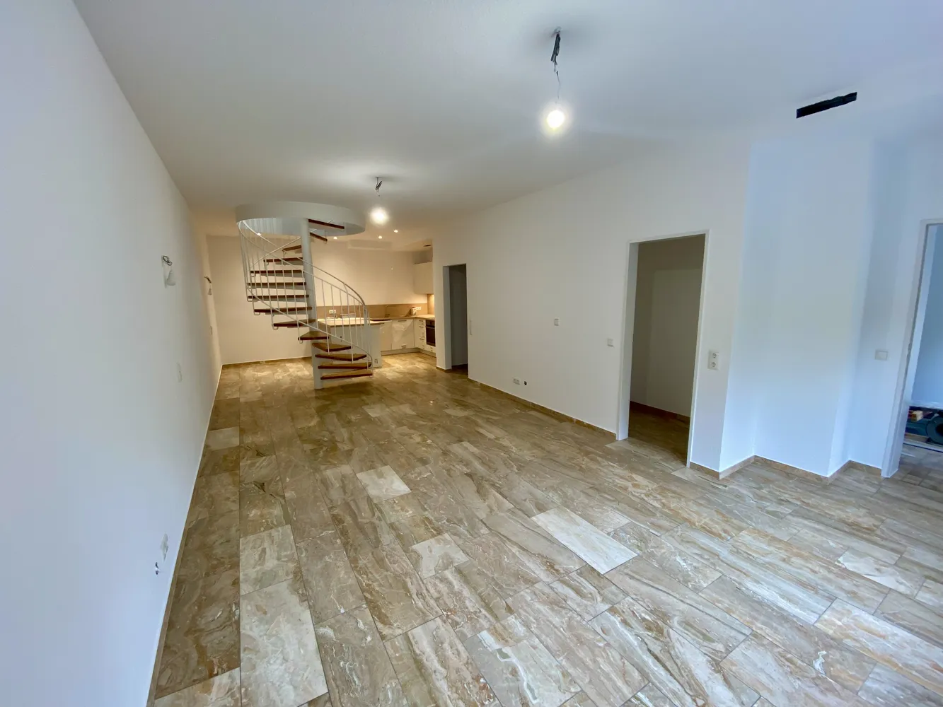 5 Zimmer Haus mit 157 m² in Lörrach – Bild 2