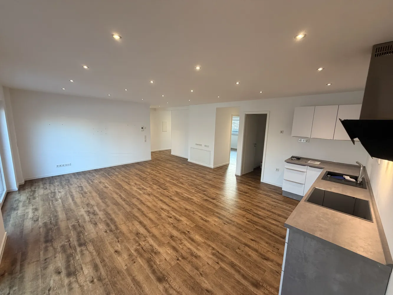 3 Zimmer Wohnung mit 74 m² in Saarbrücken – Bild 2