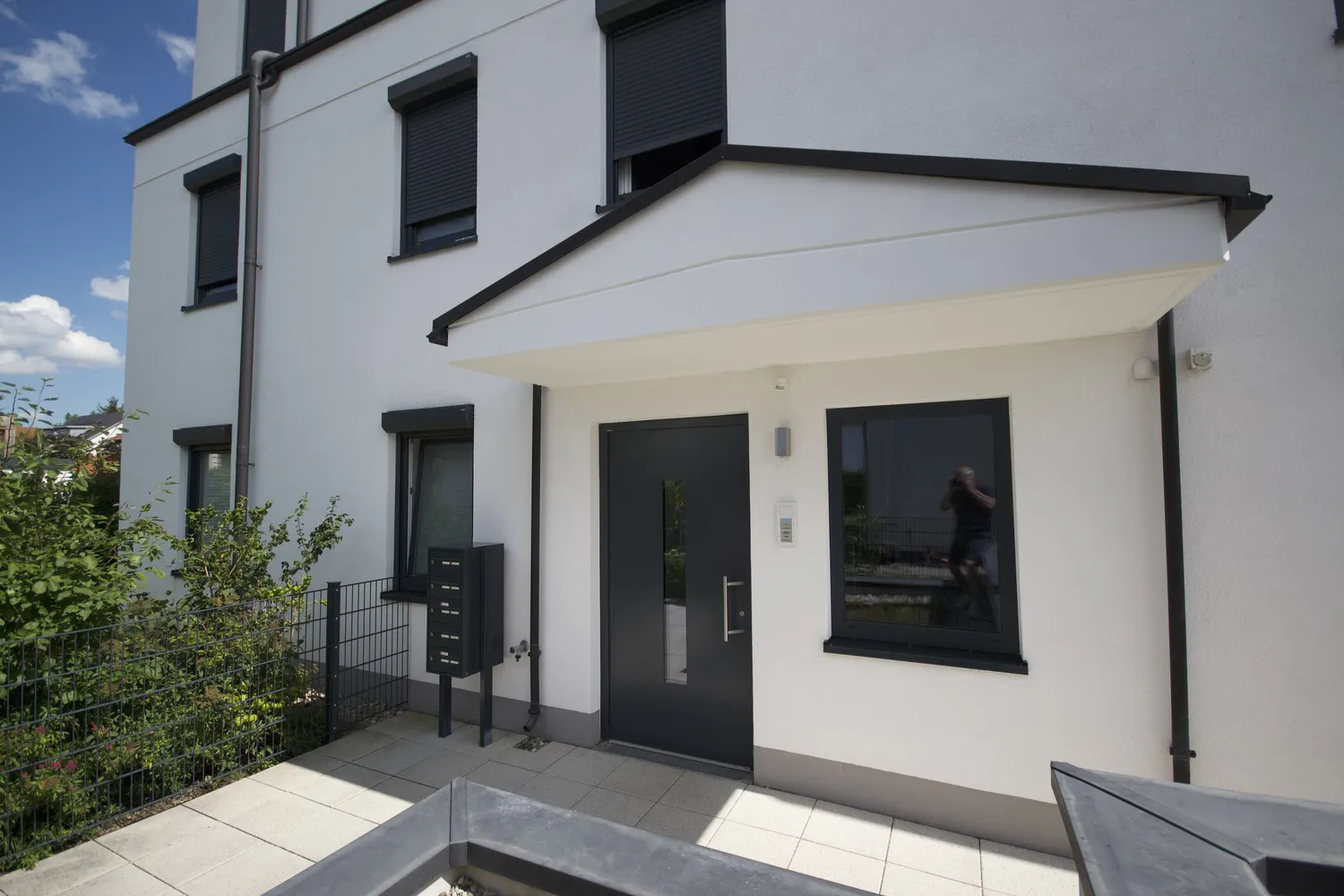 3 Zimmer Wohnung mit 101 m² in München – Bild 2