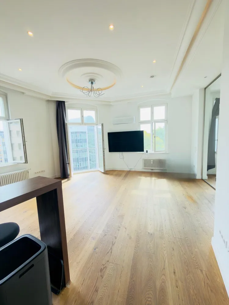 3 Zimmer Wohnung mit 135 m² in Berlin – Bild 5