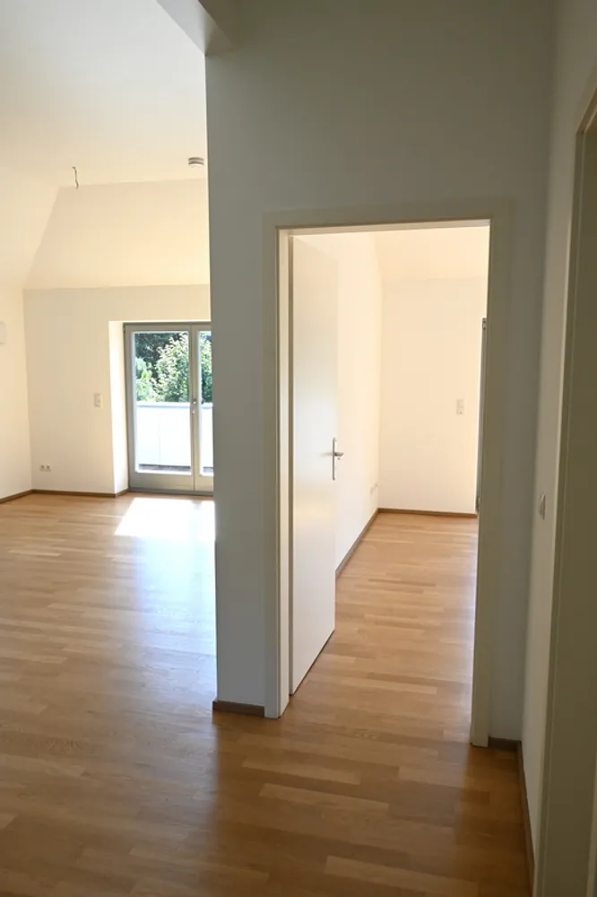 2 Zimmer Wohnung mit 77 m² in Hamburg – Bild 6