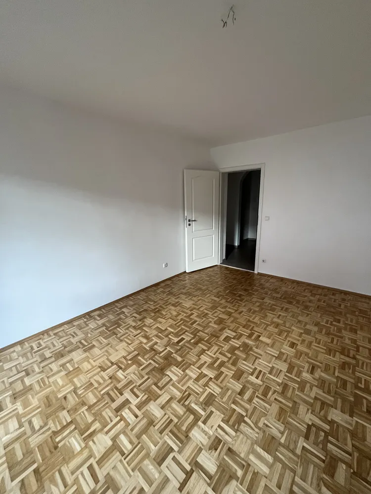 2 Zimmer Wohnung mit 67 m² in München – Bild 6