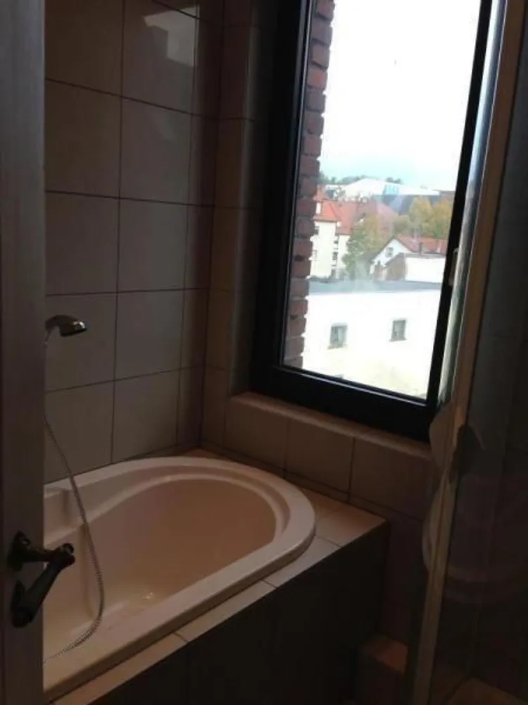 6 Zimmer Wohnung mit 170 m² in Coburg – Bild 10
