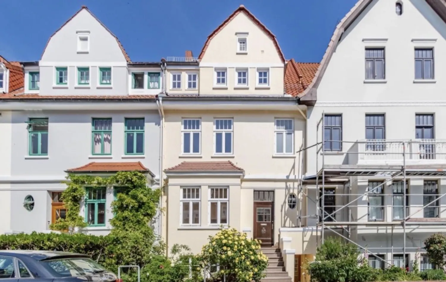 8 room house with 198 m² in Bremen – Photo 1