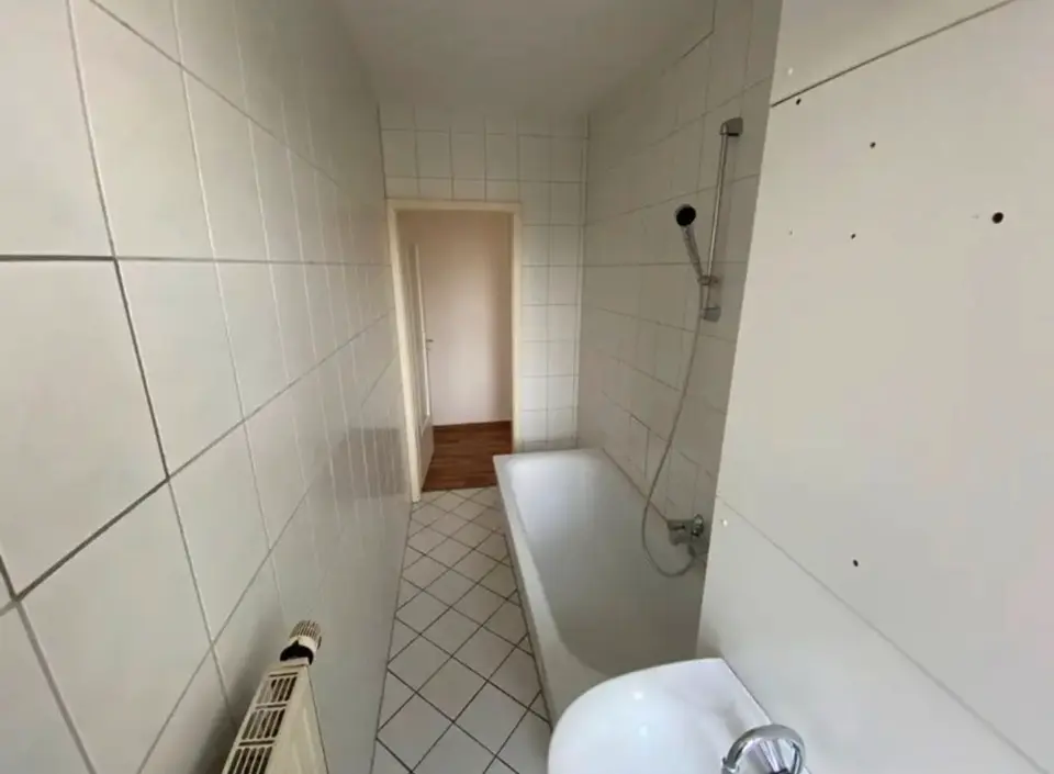 2 Zimmer Wohnung mit 44 m² in Suhl – Bild 6