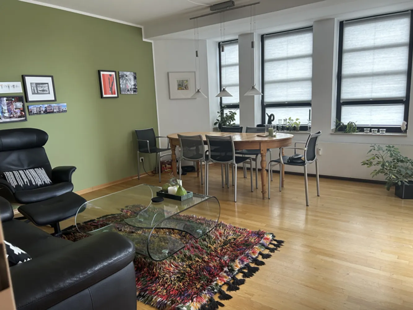 2 Zimmer Wohnung mit 66 m² in Düsseldorf – Bild 1